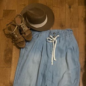 Zenana 1X NWOT paperbag jeans